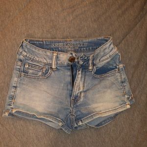 American Eagle short shorts